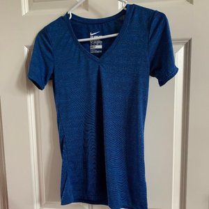 NIKE Dri-Fit V Neck Tee XS